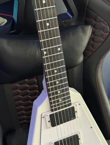 Chibson Flying V (Replica)