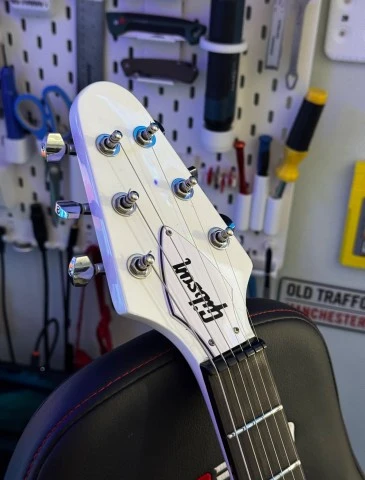Chibson Flying V (Replica)