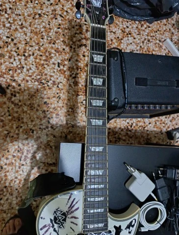 Ηλεκτρική κιθάρα Harley Benton SC custom iii 