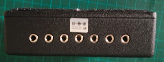 MXR DC Brick DCB 10 Power Supply