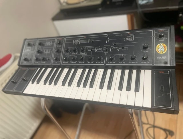 Yamaha CS-10 - Vintage Αναλογικό Monophonic Synthesizer (1977)