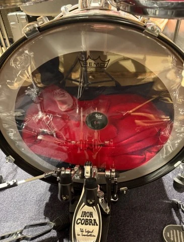 Ludwig Accent Combo Drum Set + Πιατίνια &amp; Βάσεις