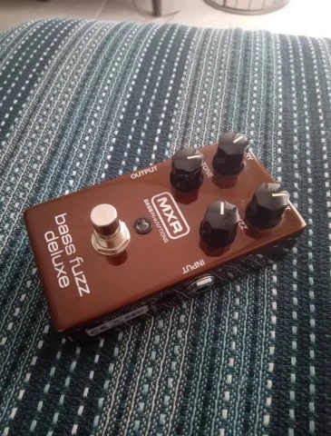 MXR Bass Fuzz Deluxe M84