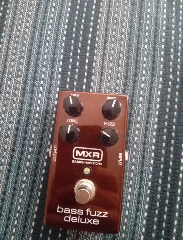 MXR Bass Fuzz Deluxe M84