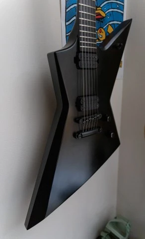 Solar E2.6C Carbon Black Matte