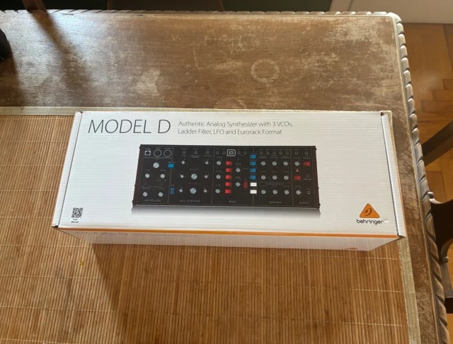 Behringer Model D