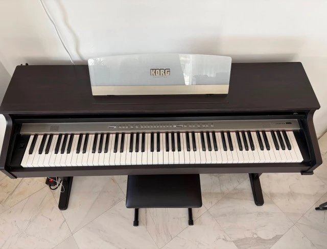Korg EC350 Ψηφιακό Πιάνο 88 πλήκτρων με Hammer Action