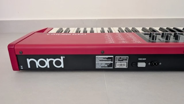 Nord Electro 3 73
