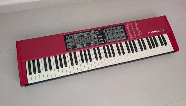 Nord Electro 3 73