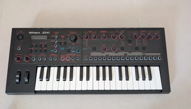 Roland JD-Xi