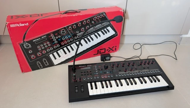 Roland JD-Xi