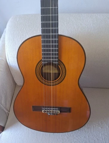 Κιθάρα Yamaha G-240 II Vintage 45 Ετών