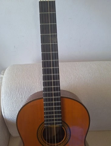 Κιθάρα Yamaha G-240 II Vintage 45 Ετών