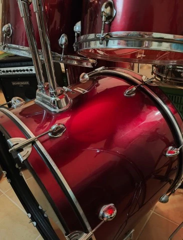 Tornado Drum Set + Extras