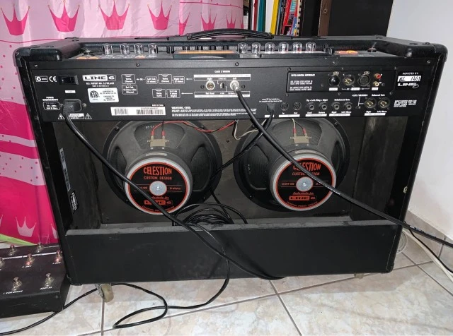Line 6 Vetta II COMBO 2X12