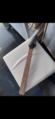 λαιμός και κλειδιά από Ibanez sa120 