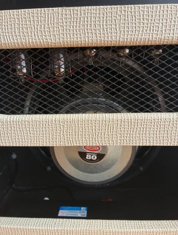 Harley Benton TUBE15 Celestion 12" – All Tube 15W