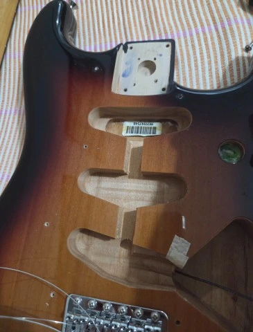 Fender Vintera ii 60s Stratocaster with mods, deluxe case and strap