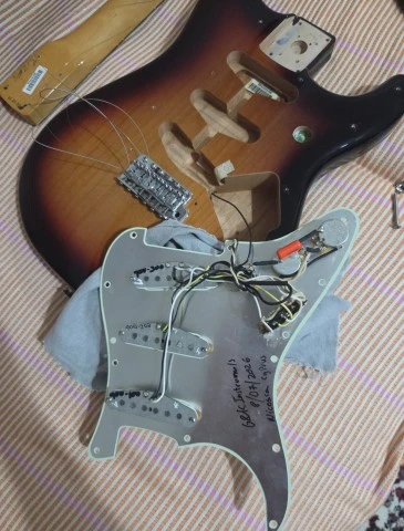 Fender Vintera ii 60s Stratocaster with mods, deluxe case and strap