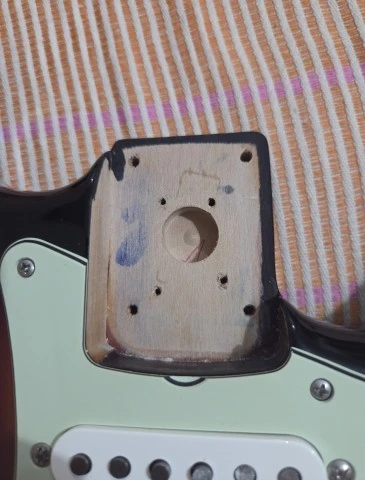 Fender Vintera ii 60s Stratocaster with mods, deluxe case and strap