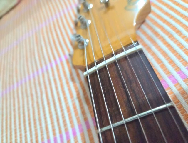 Fender Vintera ii 60s Stratocaster with mods, deluxe case and strap