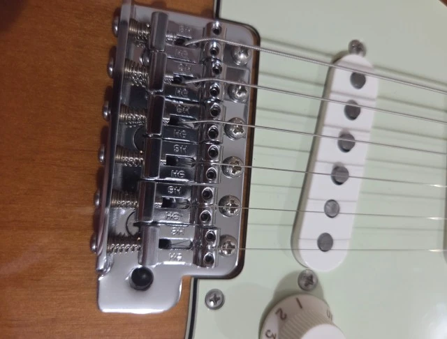 Fender Vintera ii 60s Stratocaster with mods, deluxe case and strap