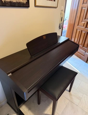 Ηλεκτρικό Πιάνο Yamaha CLP 120 