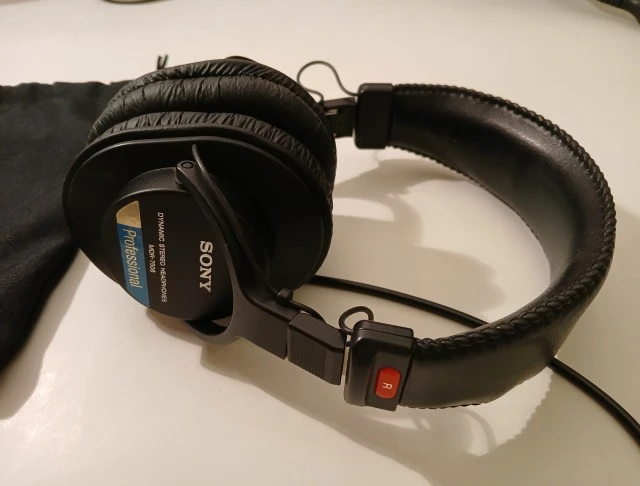 Sony MDR-7506 Ενσύρματα Over Ear Ακουστικά Μαύρα