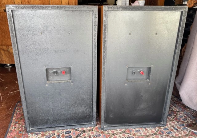 JBL Model L50