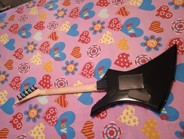 Jackson Kelly (Japan) EMG + θήκη