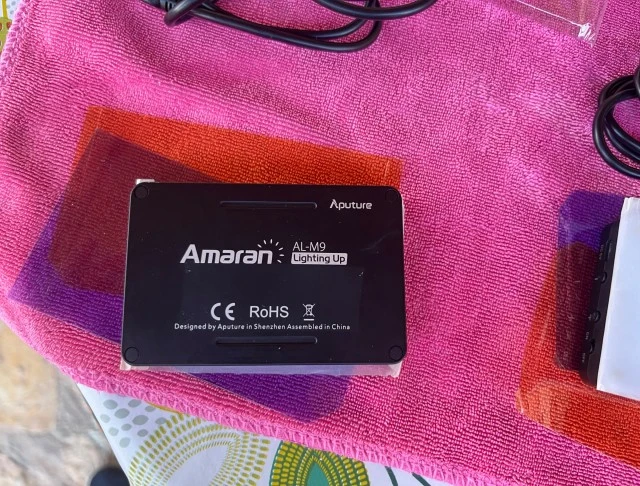 Aputure MC RGBWW LED + Amaran AL-M9 (x4)