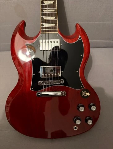 Gibson sg standard 