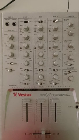 Vestax pcv 180  3 channel mixer 