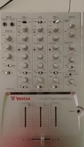 Vestax pcv 180  3 channel mixer 