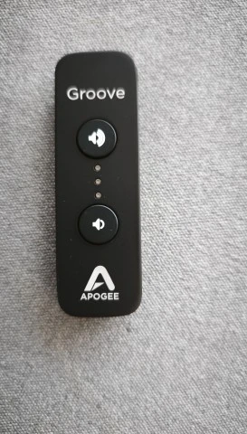 Apogee groove 