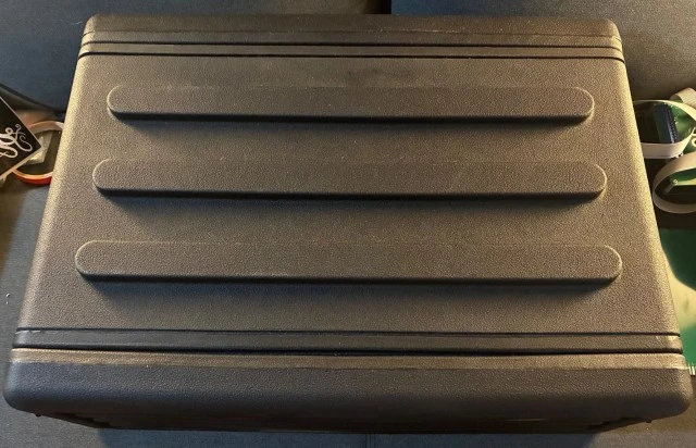 SKB Roto-Molded 3U Shallow Rack