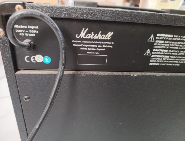 Ενισχυτής κιθάρας Marshall MG15CDR