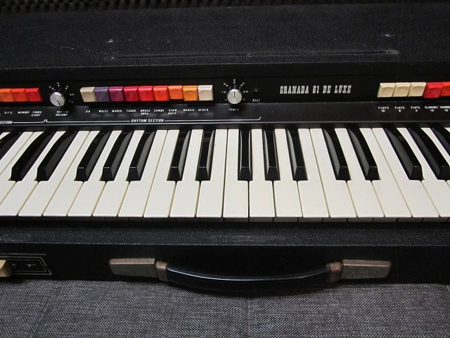 FESMA Granada 61 De Luxe