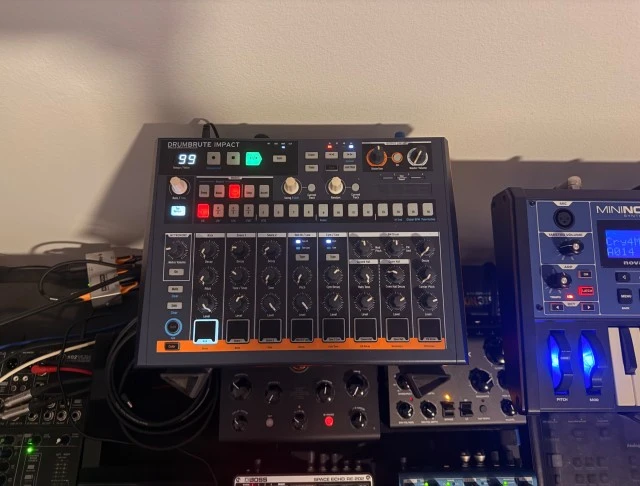 Arturia Drumbrute impact + Decksaver