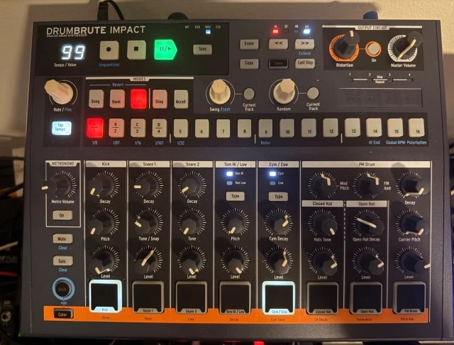 Arturia Drumbrute impact + Decksaver