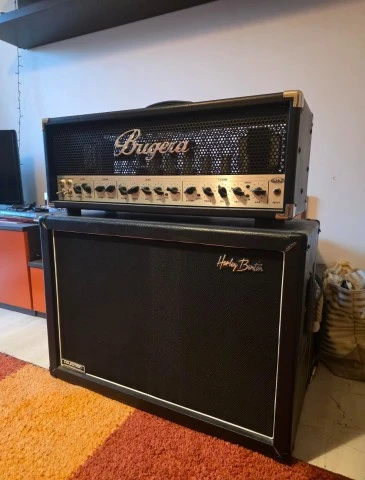 Bugera 6262 Infinium + Harley Benton G212 Celestion V30