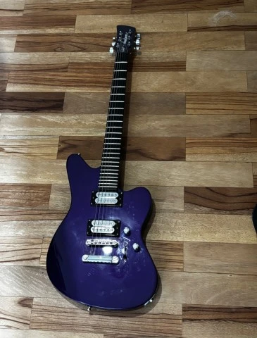 Jackson Rob Caggiano Shadowcaster 700€