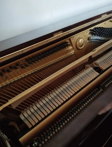 Πιάνο Yamaha U1 μαόνι