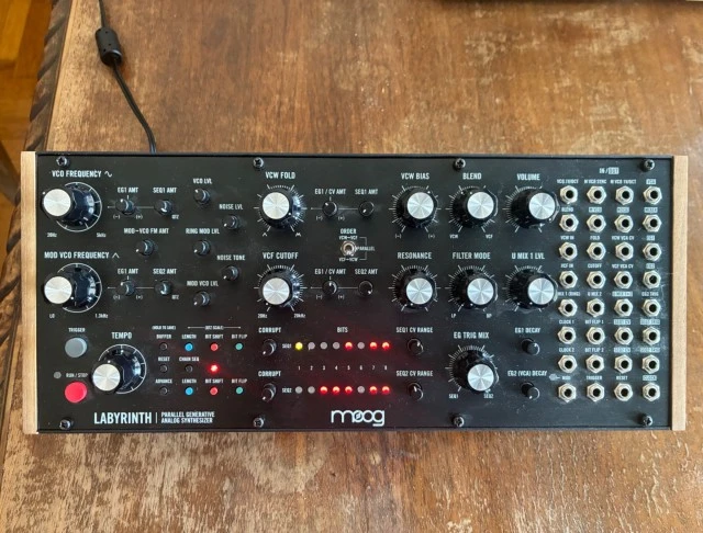 Moog Labyrinth