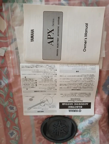 Yamaha APX 10 LA