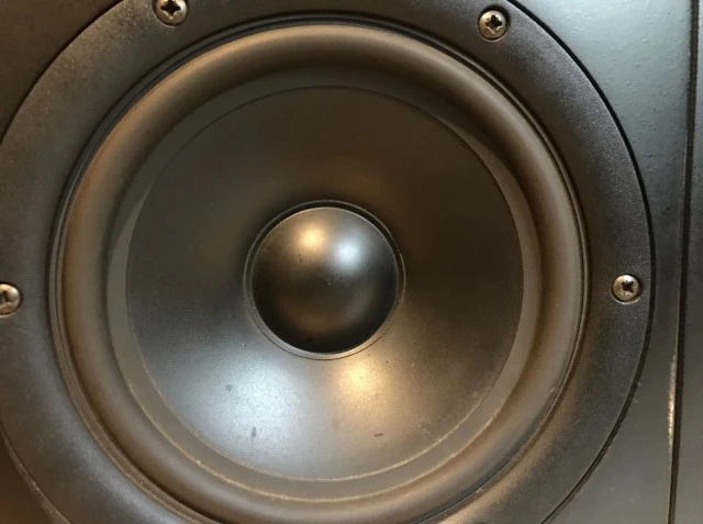 Genelec Model 1030A (Ενεργά Επαγγελματικά Ηχεία)