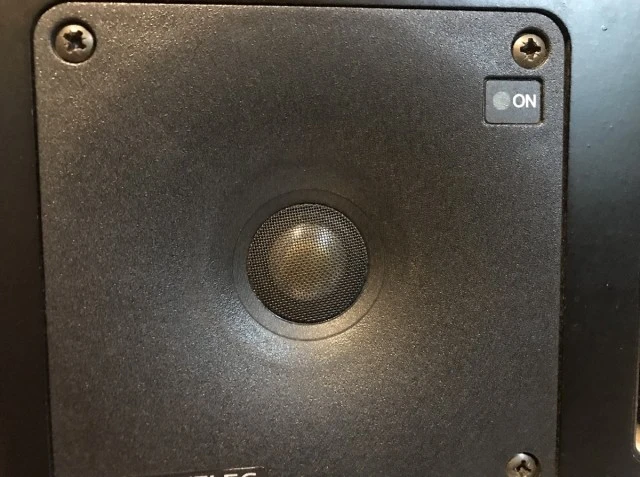 Genelec Model 1030A (Ενεργά Επαγγελματικά Ηχεία)