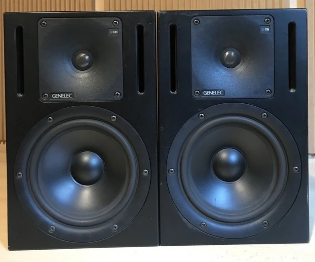 Genelec Model 1030A (Ενεργά Επαγγελματικά Ηχεία)
