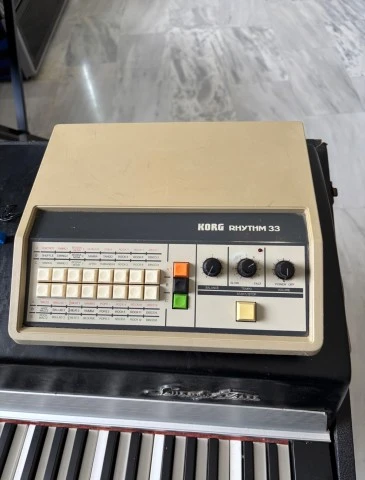 Korg Kr-33