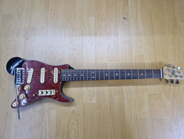 Squier travel guitar